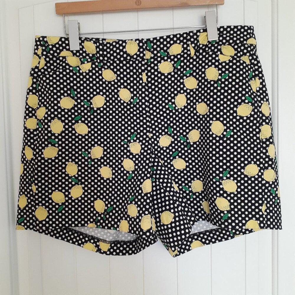 Lane Bryant Lemon and Polka Dot Cotton Shorts Black Yellow Size 14